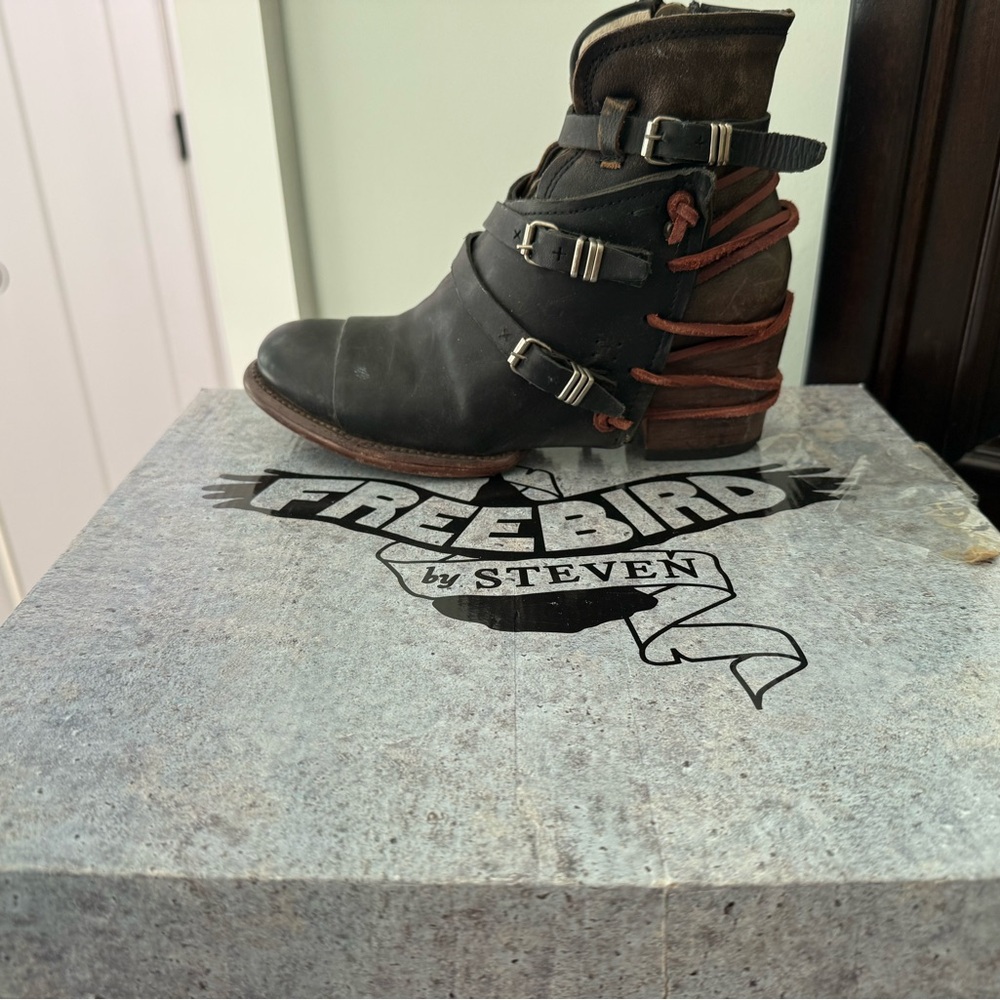 Freebird by Steven Black Leather Boots